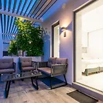 Sunny Garden 3*