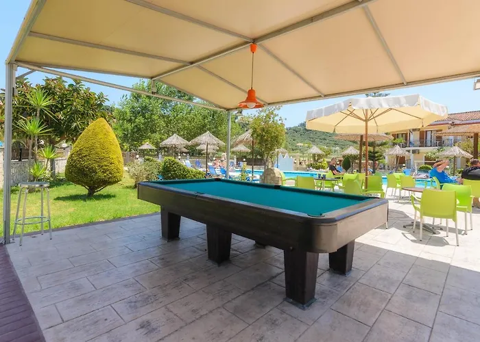 Отель Sunny Garden 3*